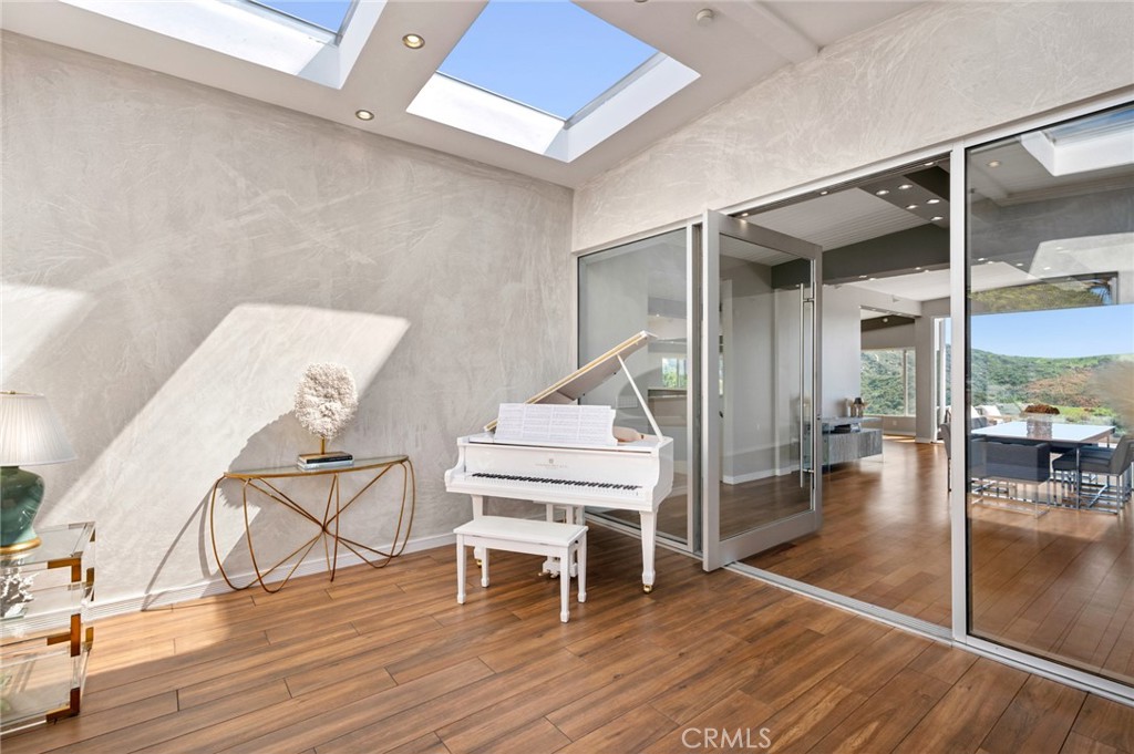 MLS #LG25239061 image #6