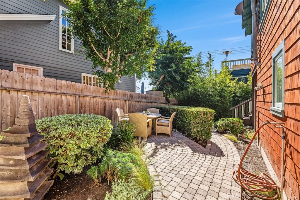 MLS #LG25242831 image #21