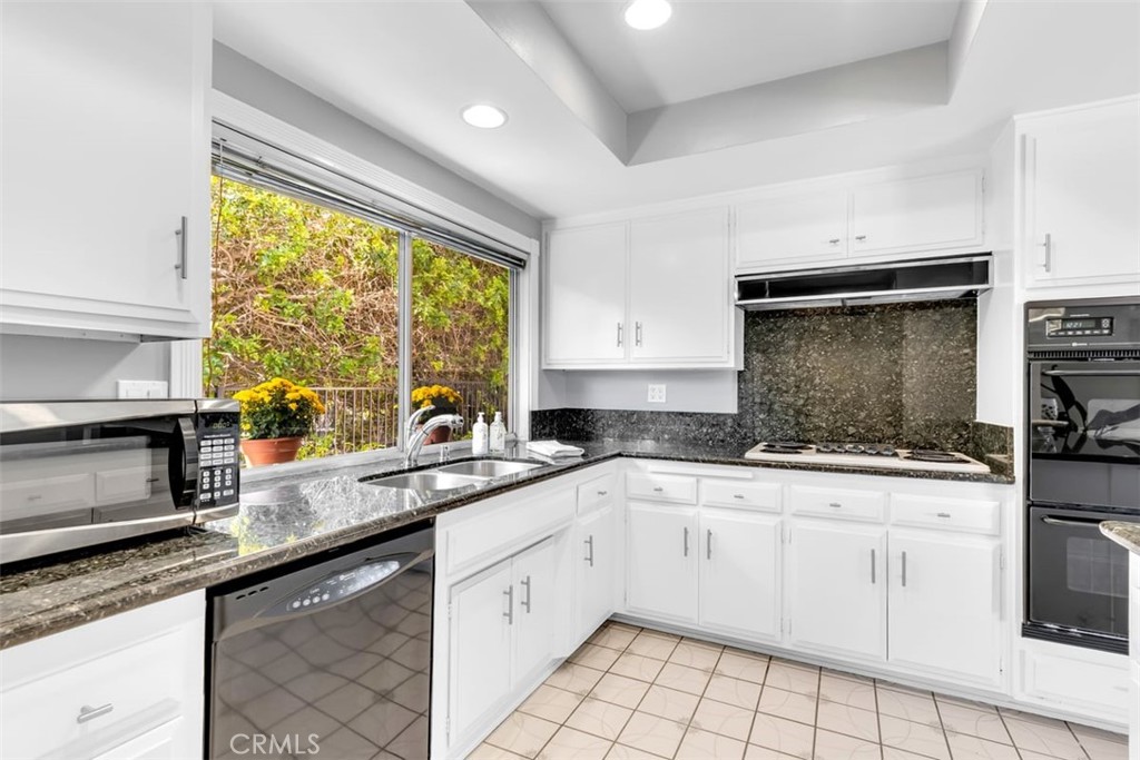 MLS #LG25247418 image #11