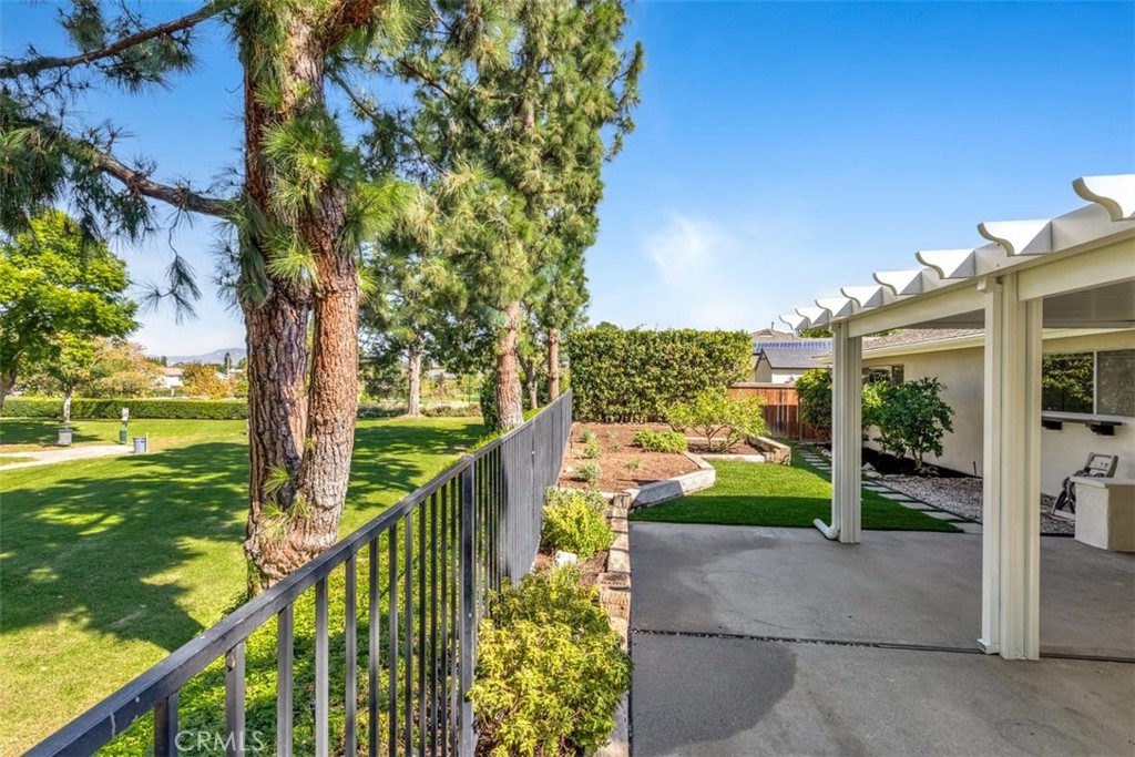 MLS #LG25247418 image #21