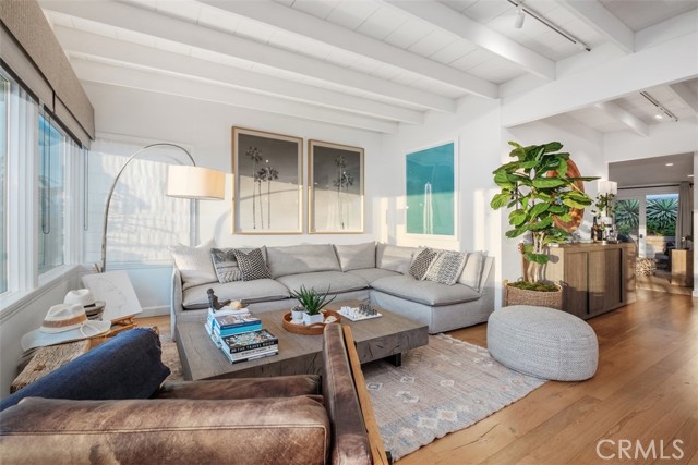 MLS #LG25249915 image #9