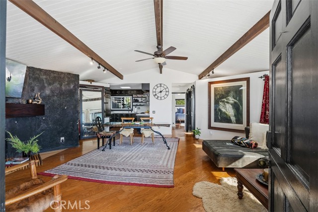 MLS #LG25252632 image #11