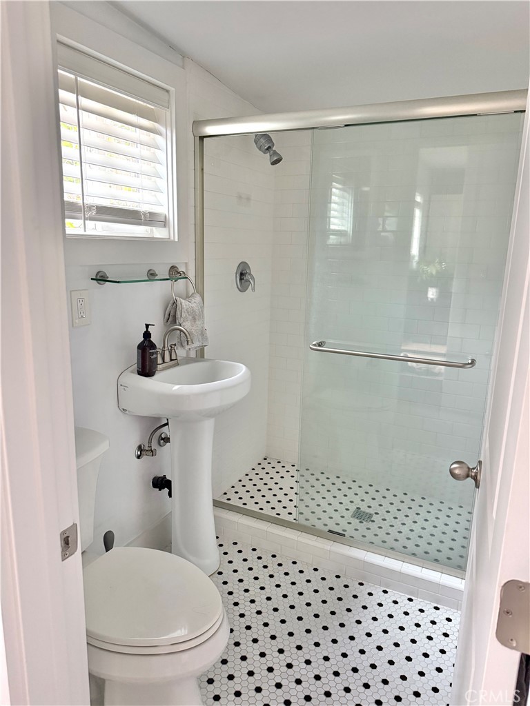 MLS #LG25255407 image #16