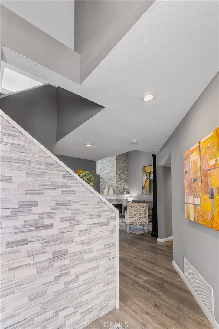 MLS #LG25258491 image #6