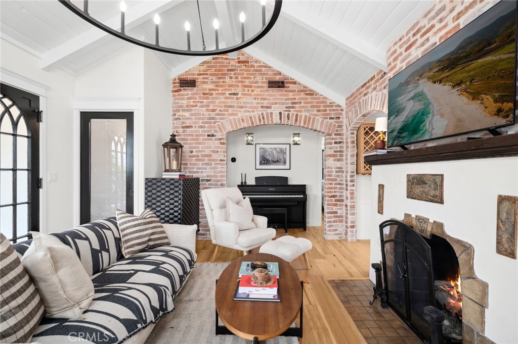 MLS #LG25258570 image #14