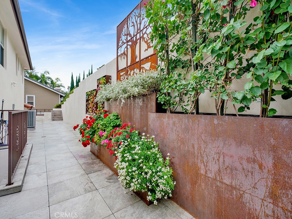 MLS #LG25258664 image #30