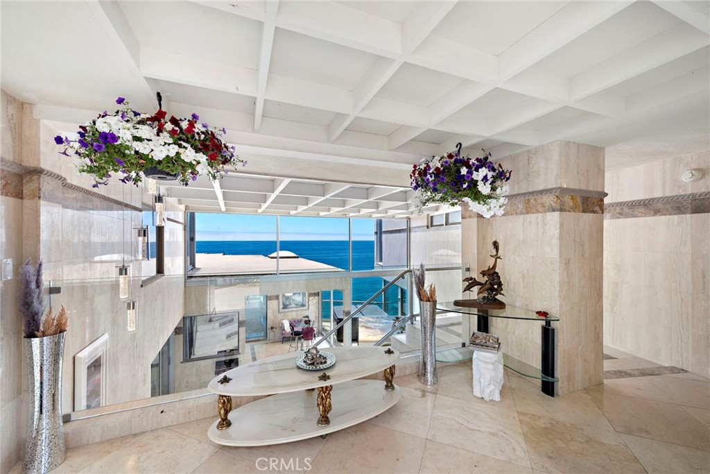 MLS #LG25259937 image #1