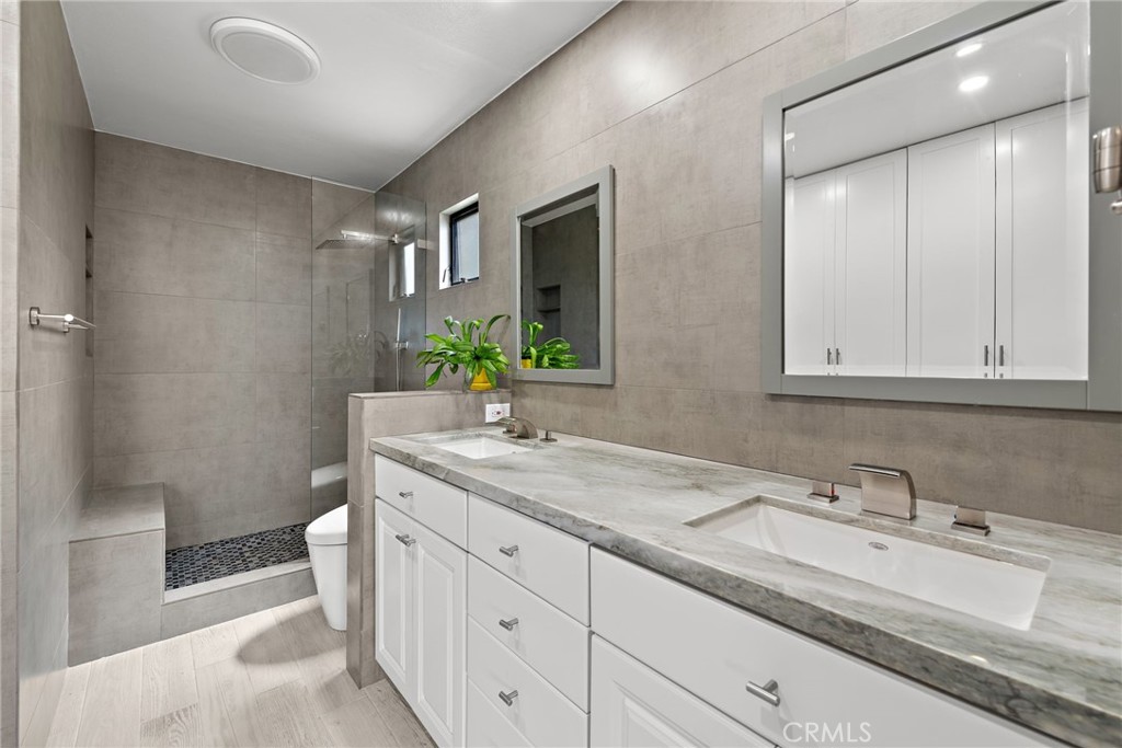 MLS #LG25261398 image #10