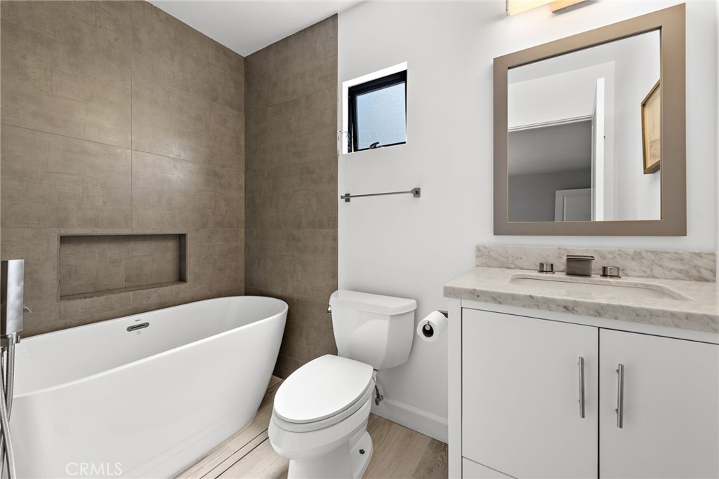 MLS #LG25261398 image #12