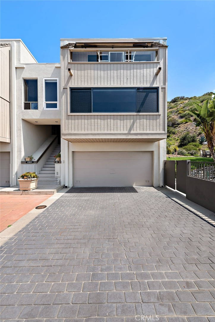 MLS #LG25261398 image #2