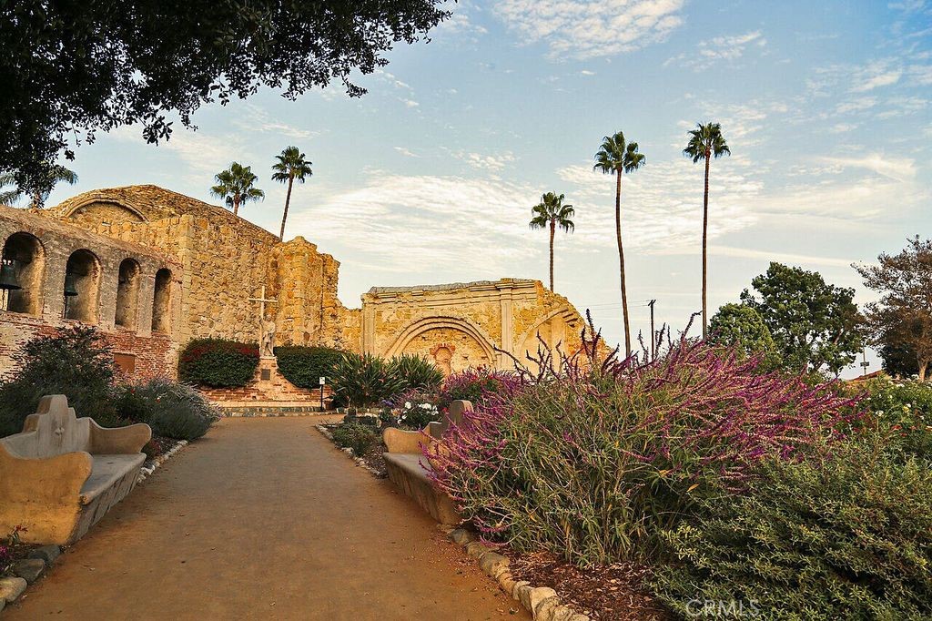 MLS #LG25262355 image #34