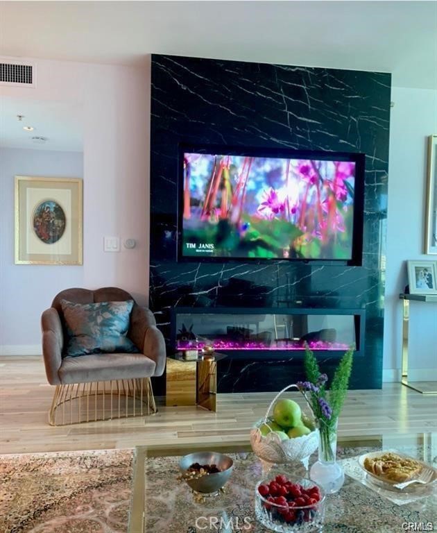 MLS #LG25263433 image #4