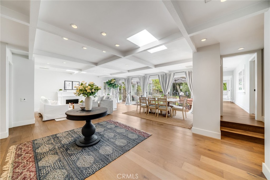 MLS #LG25265213 image #2