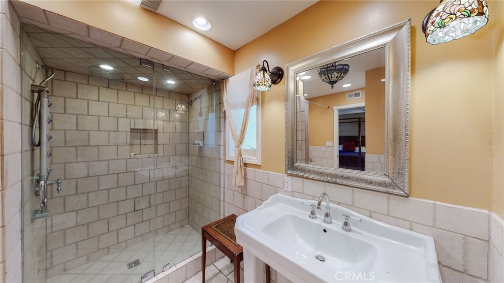 MLS #LG25269693 image #20