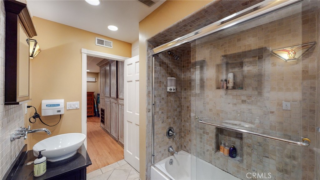 MLS #LG25269693 image #25