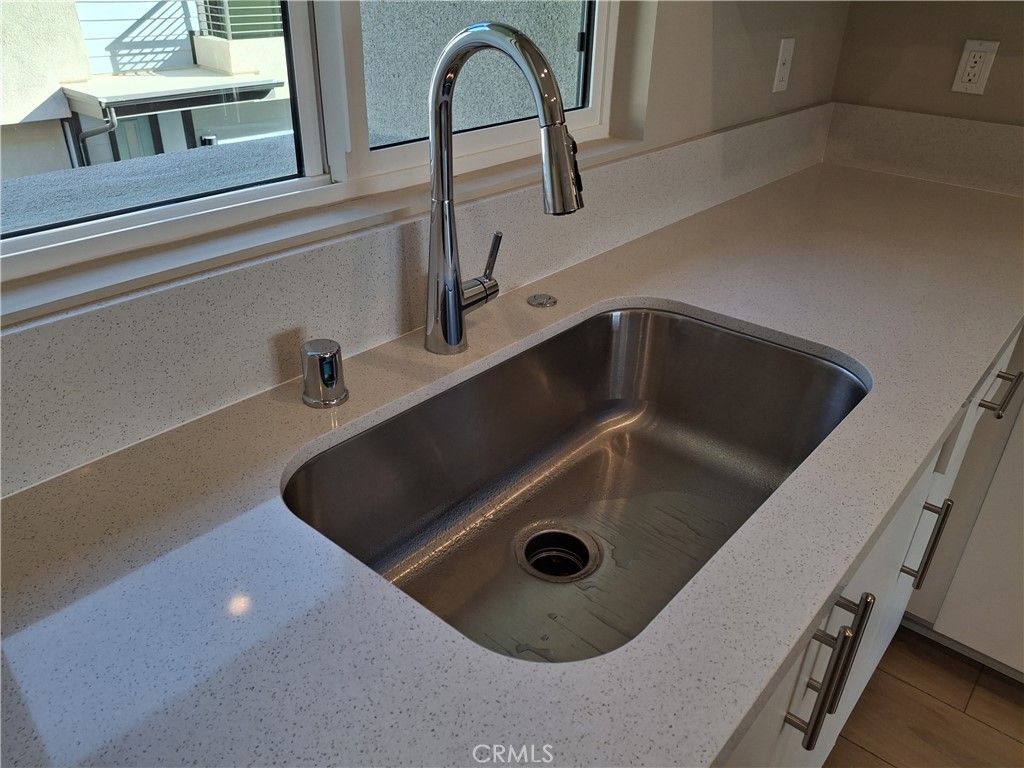 MLS #LG25271346 image #7