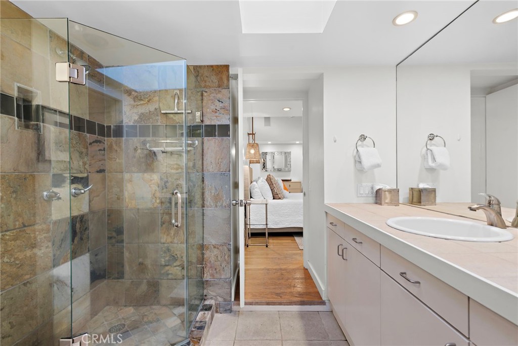 MLS #LG25155921 image #14