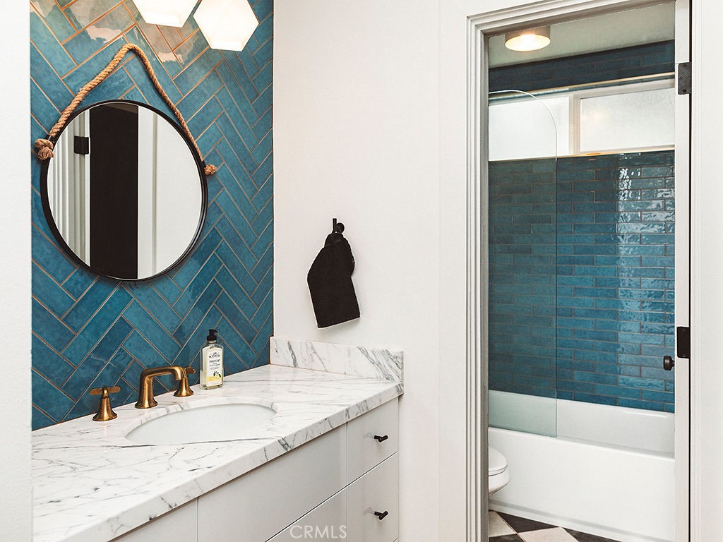 MLS #LG25273895 image #8