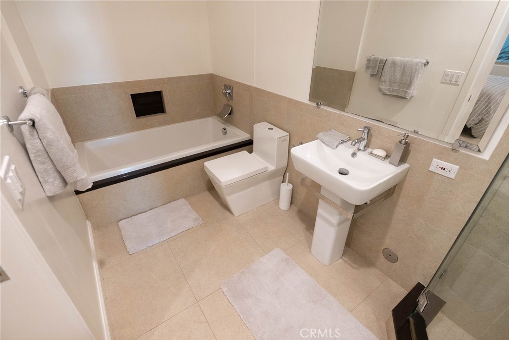 MLS #LG25279453 image #10