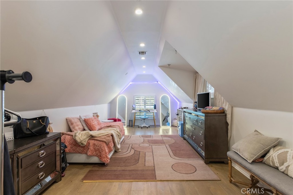 MLS #MB25129047 image #50