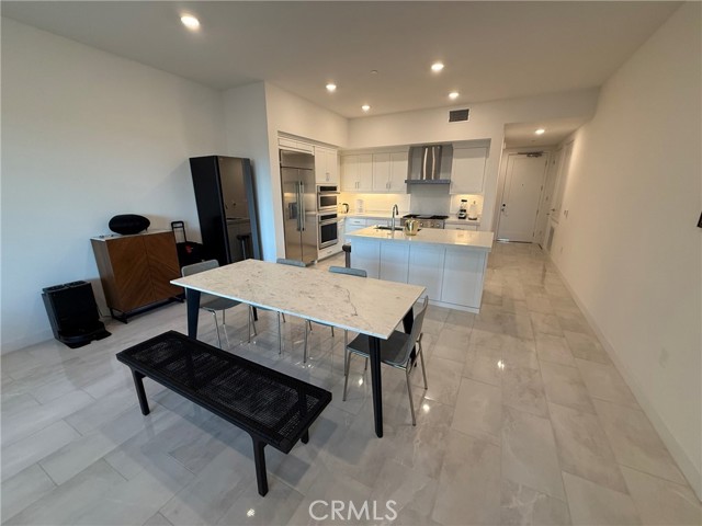 MLS #MB25198075 image #1