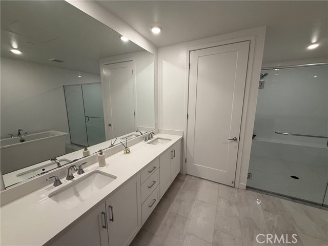 MLS #MB25198075 image #2