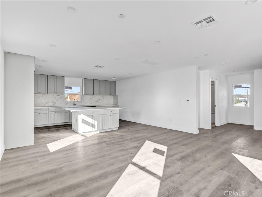 MLS #MB25239798 image #11