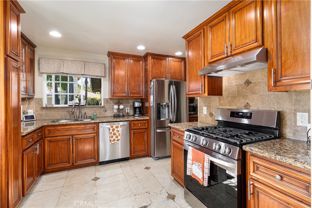 MLS #MB25250888 image #8