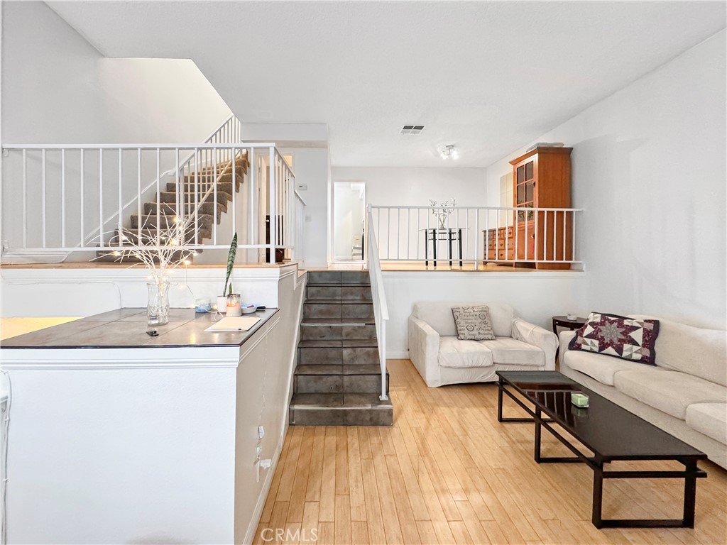 MLS #MB25256105 image #2