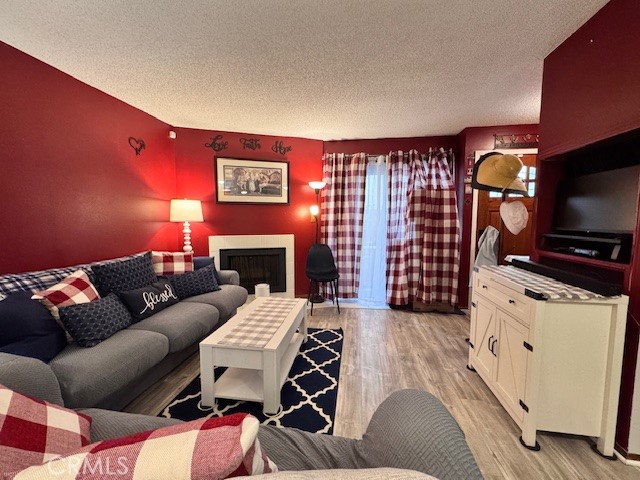 MLS #MB25259511 image #2