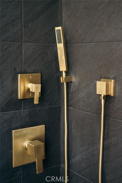 MLS #MB25259587 image #47