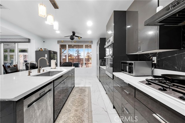 MLS #MB25265469 image #10