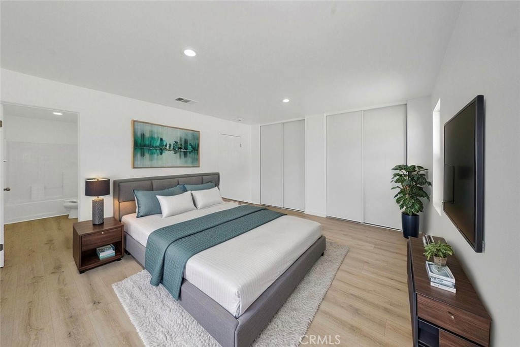 MLS #MB25281090 image #10