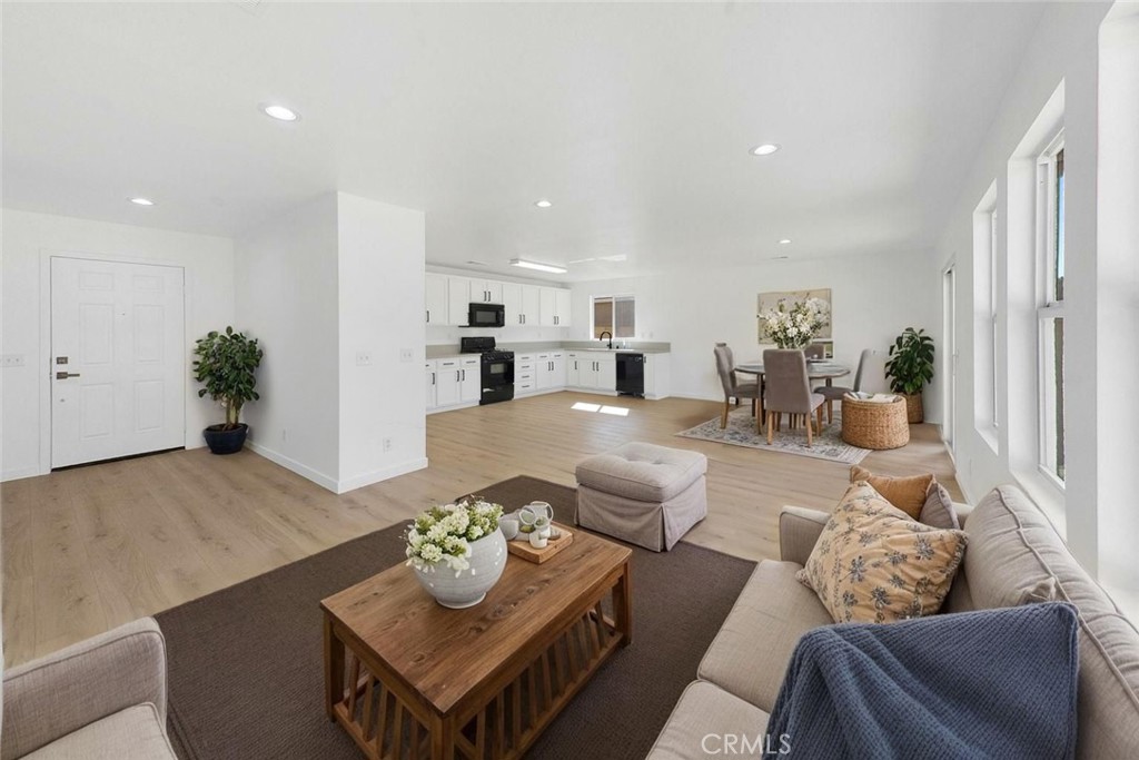 MLS #MB25281090 image #2