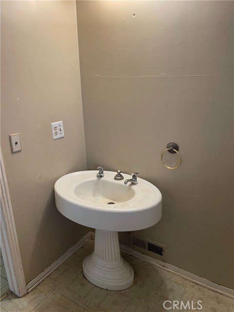 MLS #MC24170292 image #49