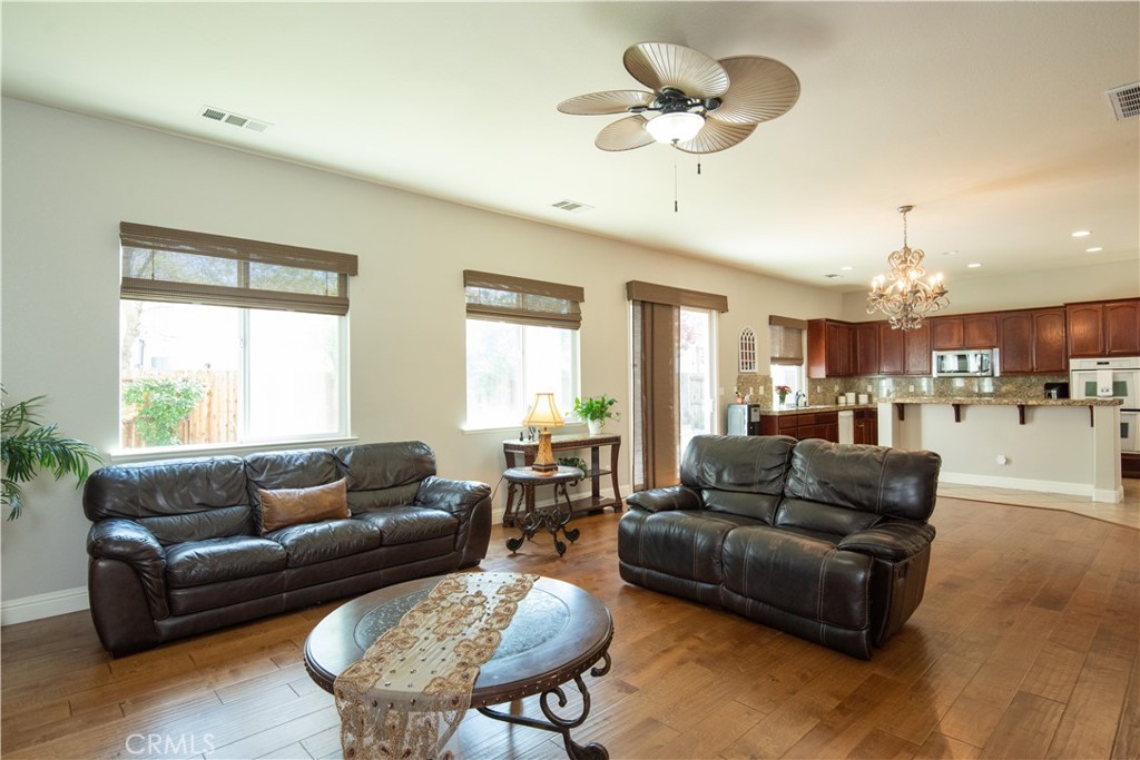 MLS #MC25067571 image #39