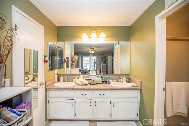 MLS #MC25185318 image #17