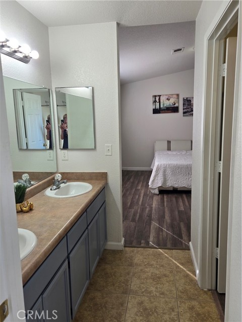 MLS #MC25197983 image #8