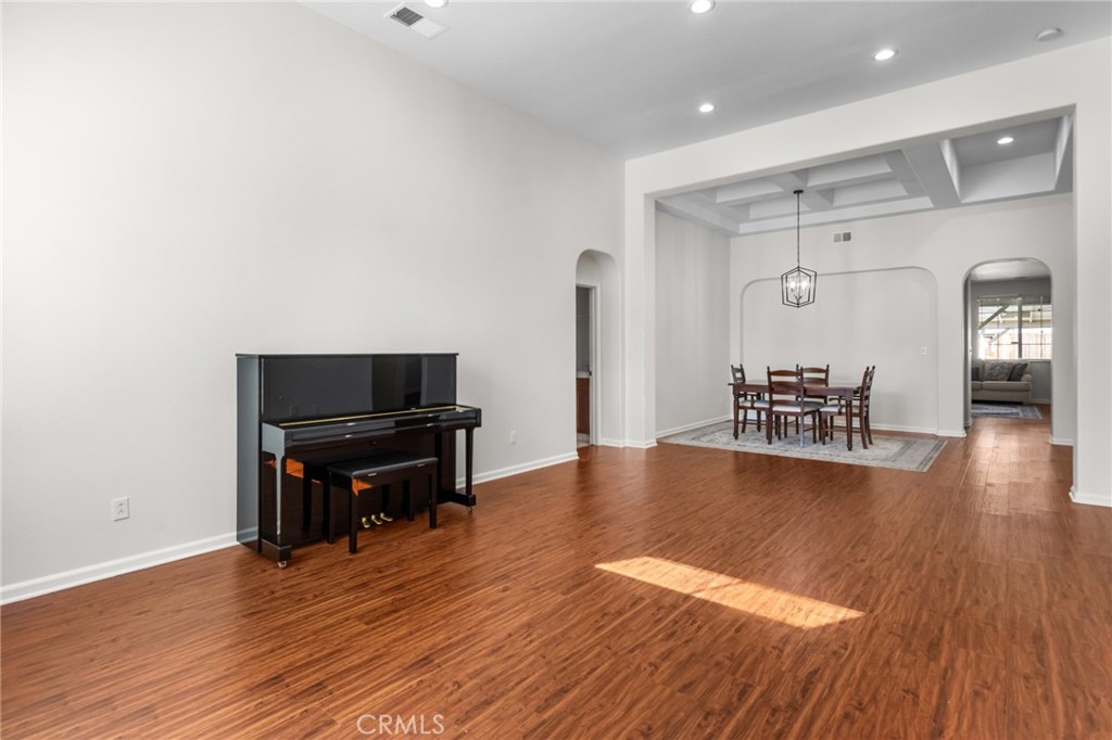 MLS #MC25219901 image #6