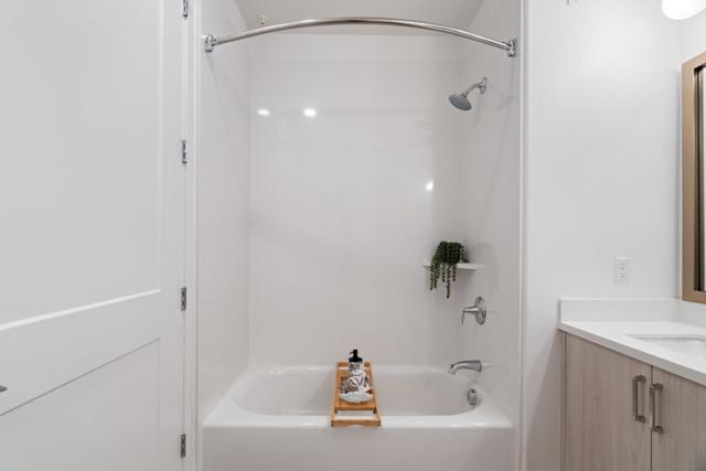 MLS #ML82003135 image #24