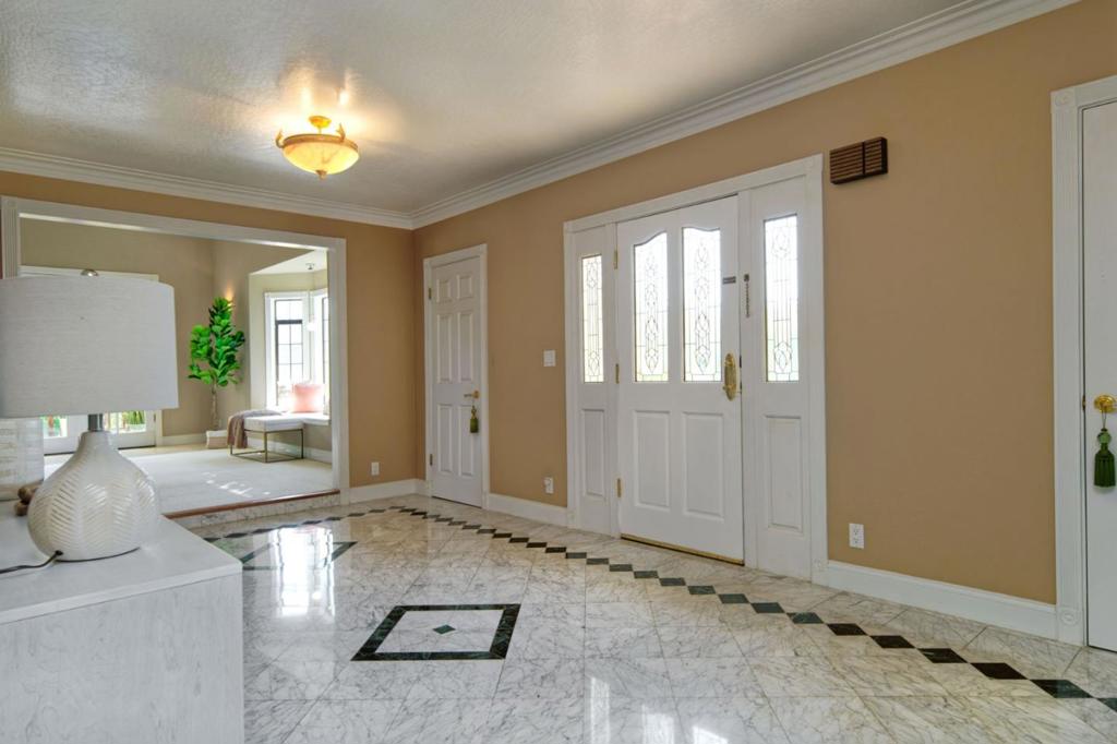 MLS #ML82003243 image #5