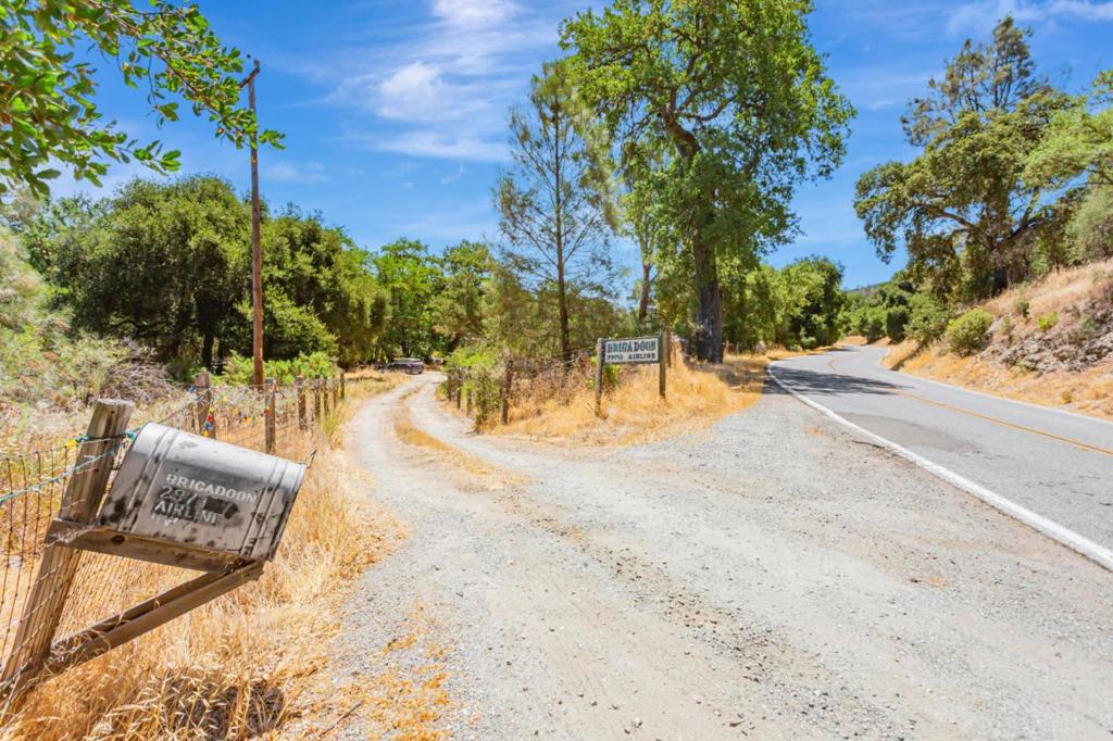 MLS #ML82005225 image #5