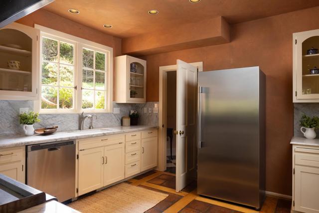 MLS #ML82006876 image #19