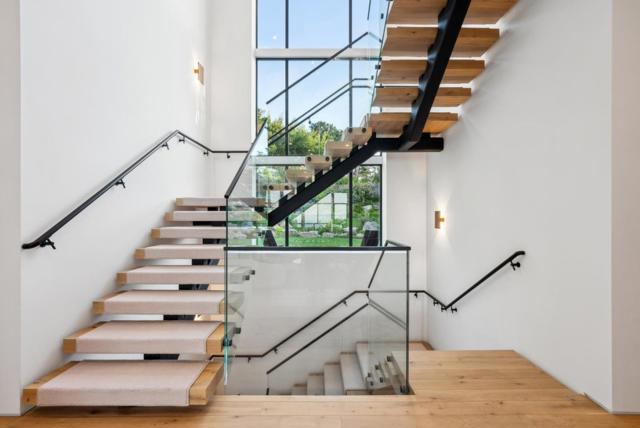 MLS #ML82006950 image #17