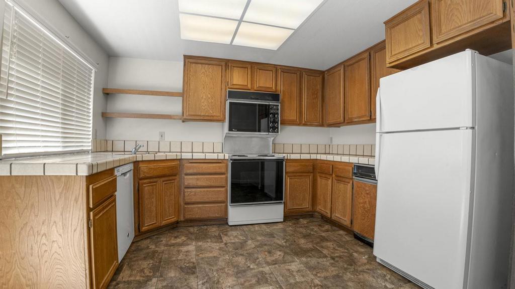 MLS #ML82007013 image #5