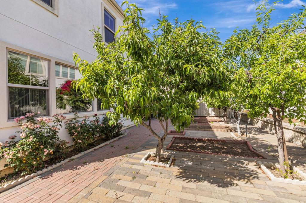 MLS #ML82007497 image #50