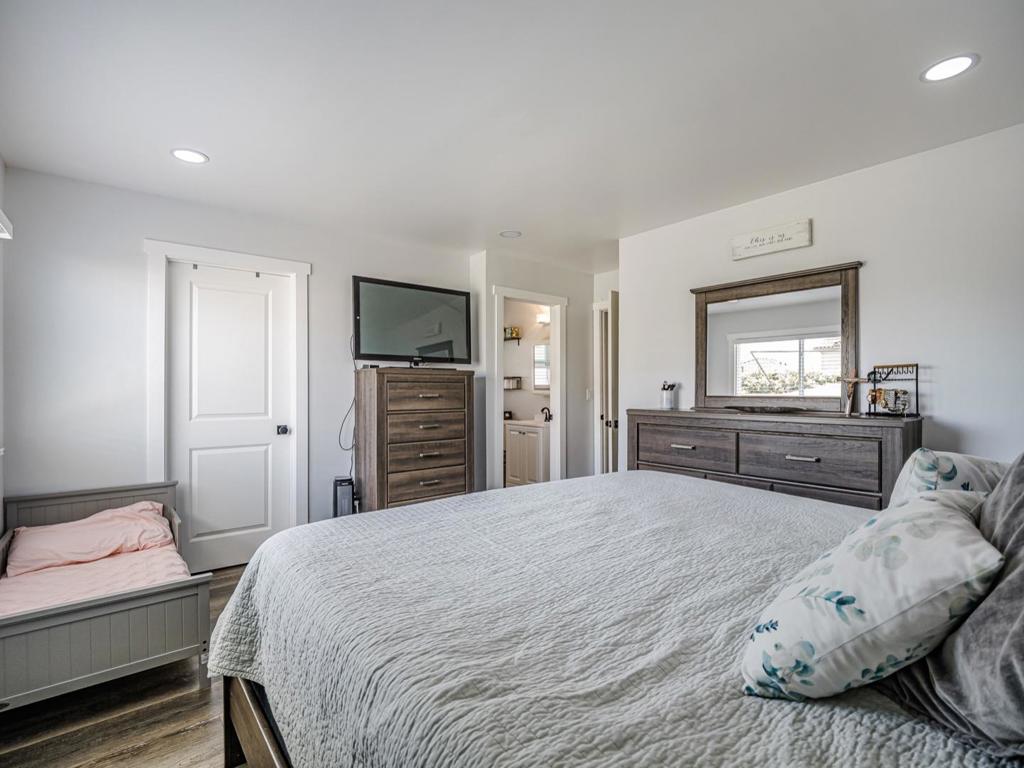 MLS #ML82007543 image #15