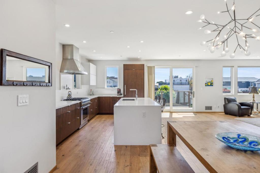 MLS #ML82008173 image #8