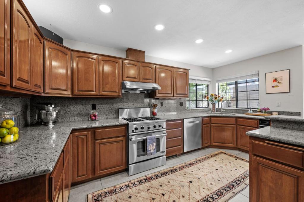 MLS #ML82008503 image #15