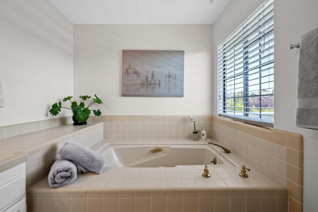 MLS #ML82008503 image #51